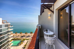 Royal Amwaj Studio Apartments, Palm Jumeirah, Free beach and pool access